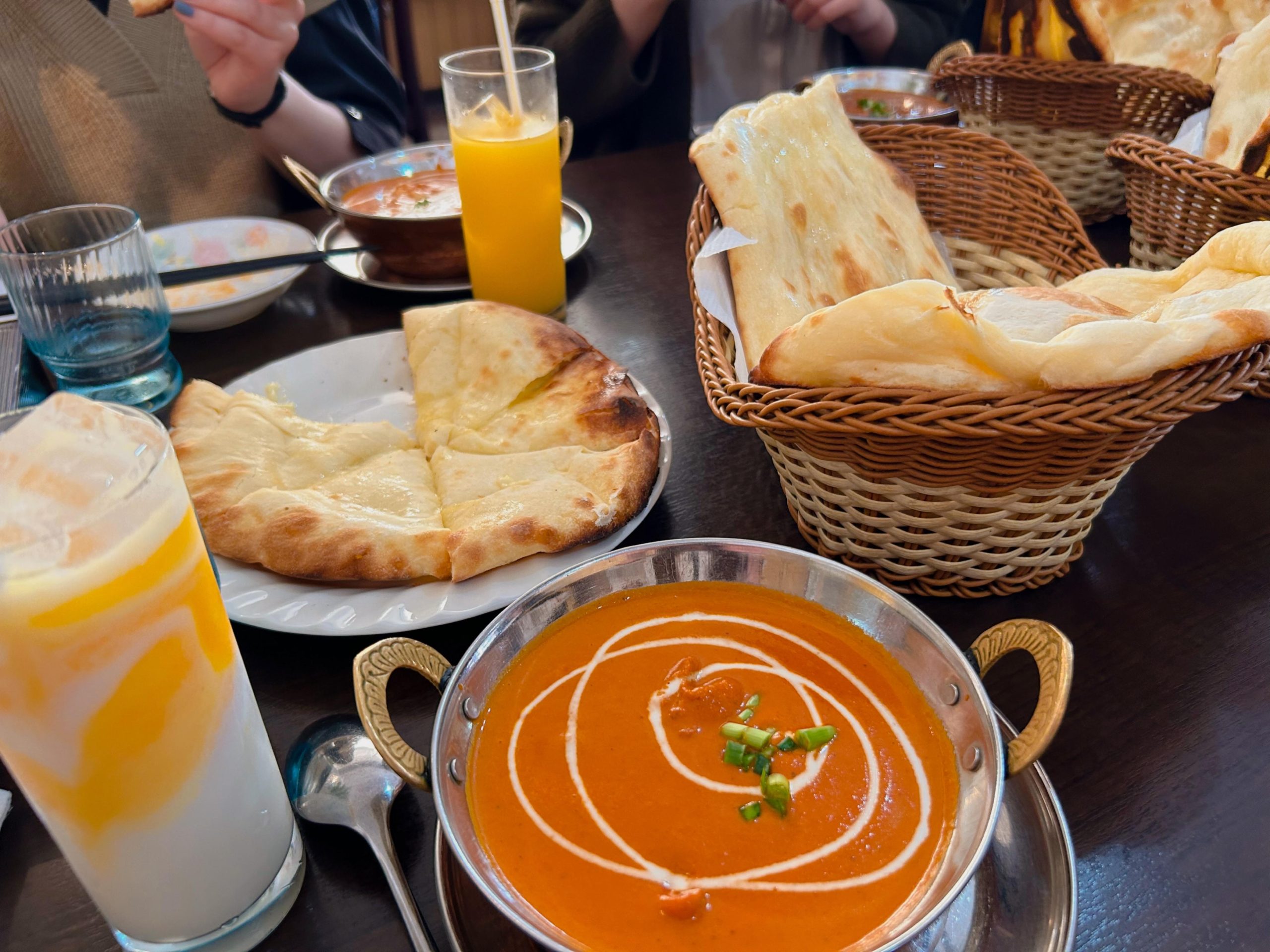 当社国立府中営業所のランチ事情って…？！